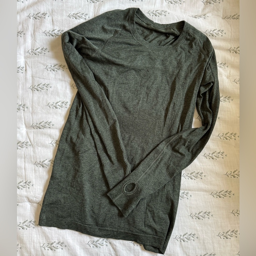 Lululemon Swiftly Tech Long Sleeve